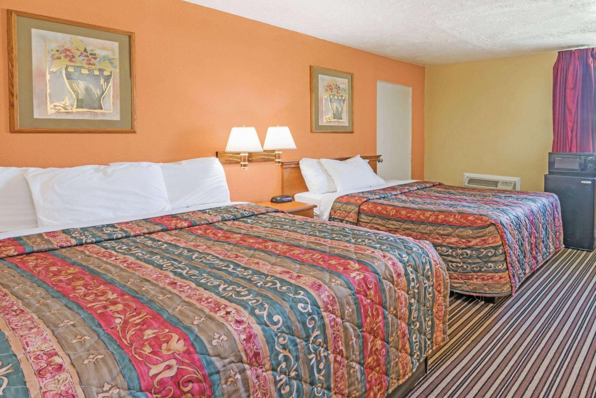 Days Inn By Wyndham Henrietta/Rochester Area Ngoại thất bức ảnh